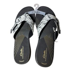 Clarks Black and White Casual Sandals for Everyday Comfort
